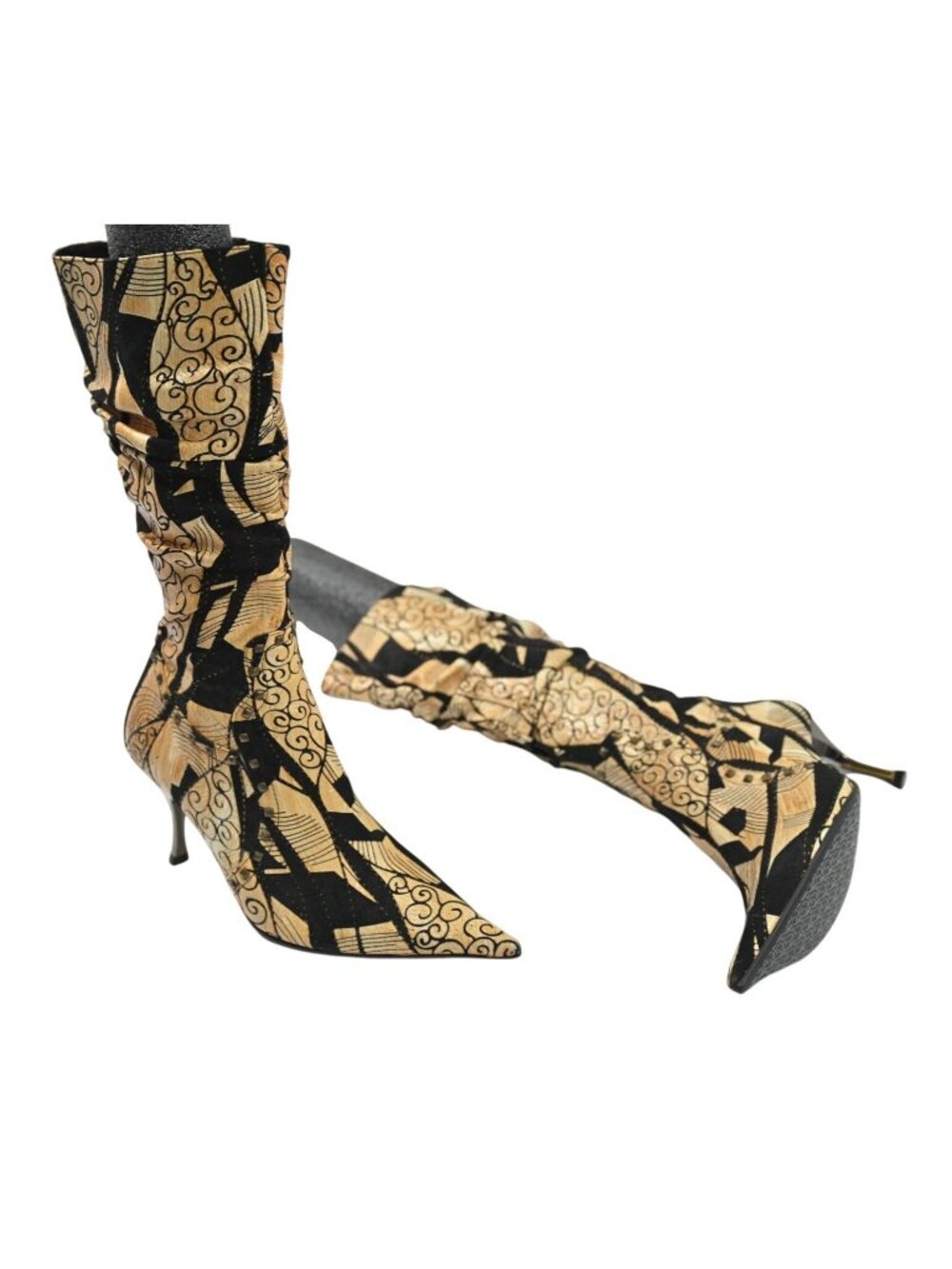 Cussi Vintage Y2K Pointed Toe Boots in Black & Beige Swirl